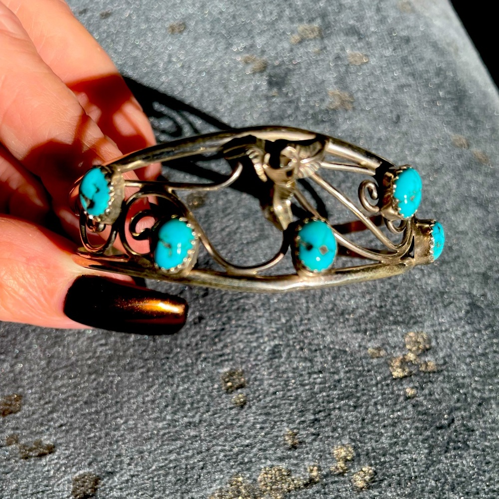 Native America Navajo Sterling Silver Turquoise Bracelet By Carolynn Nez